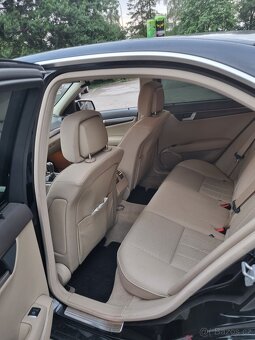 Mercedes-Benz C W204 - 7