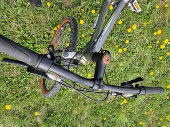 Trekové kolo odpružené, pro výšku 130 až 160 cm - 7