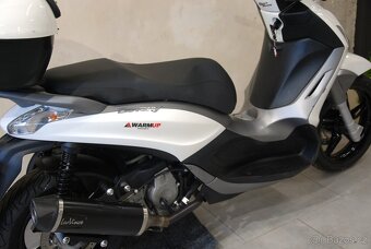 Piaggio Beverly 350 ABS + ASR - 7