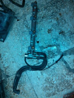 Díly motoru AKQ Golf 1.4 16V - 7