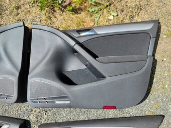 Tapeci, loketka, nářadí Golf VI - 7