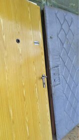 Panelákové vchodové dveře, 80 cm. L. P. - 7