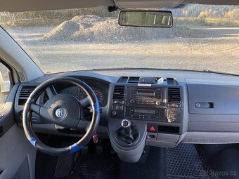 Volkswagen Caravelle 2.5TDi 96kw 4x4 Rok výroby 2009 - 7