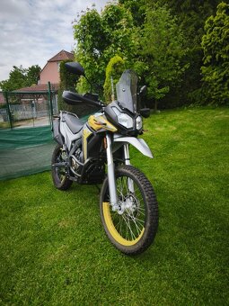 Voge 300 Rally GY (2024) 6200km, jak nový - 7