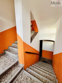 Prodej bytového domu 610 m2, pozemek 30 m2 - 7