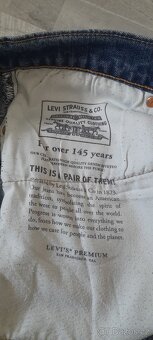 Levis 36 - 7
