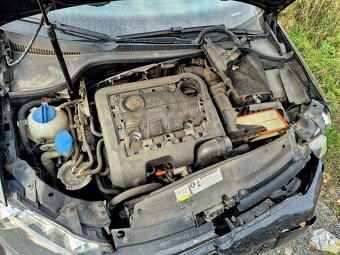 VW GOLF VI, 2.0 TDI, 103 KW, 2012 - 7