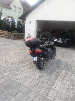 Suzuki Burgman 650 - 7