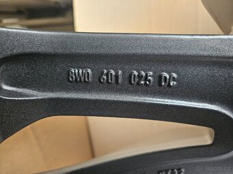5x112 19 8,5J ET32 Nove alu orig. Audi Sport 8W0 601 025 DC - 7