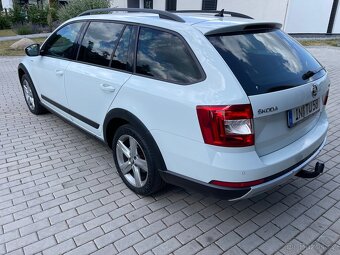 Škoda Octavia SCOUT 2.0 tdi 135 kw ful výbava - 7