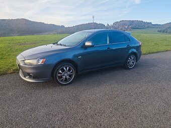 Mitsubishi Lancer 1.5 80kw LPG bifuel sportback 2010 - 7