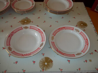 Talíře polevkové, mělké a dezertní - 7