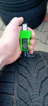 Point S 215/60 R16 - 7