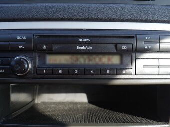 Škoda Octavia II 1.6TDI , 77 kW nafta, 2011 - 7