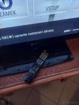 LG 42PJ350 Plasma - 7