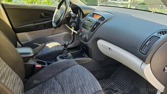 Kia Ceed 1,6 CRDi SW Původ ČR 1.majitel - 7