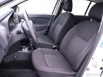 Dacia Sandero 1,2 16V 54kW Ambiance CZ 1Maj (2015) - 7