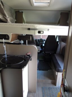 Prodám - Autokaravan Etrusco T7300SB Fiat Ducato - 7