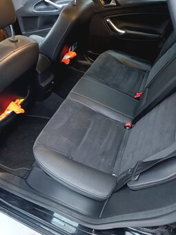 Ford Mondeo MK4 2012 2.0 TDCi 103kW - 7