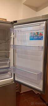 Prodám Lednici Beko - 7