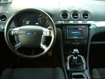 Ford Galaxy 2.0 TDCI, 7. míst - 7