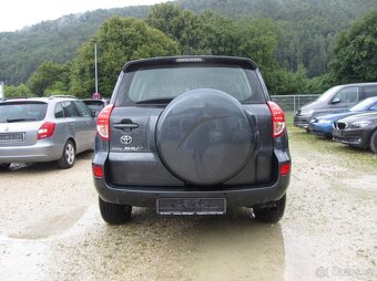 Toyota RAV 4 2,0i Sol benzín 112kw - 7