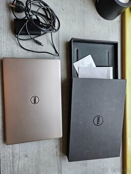Notebook Dell XPS 13 - 7