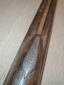 Historická dvouhlavňová brokovnice - 7