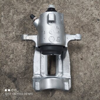 Pískování tryskání veteránských dílů a disků - 7