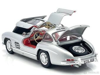 1:18 MercedesBenz 300 SL Flügeltürer Gullwing W198 1954 - 7