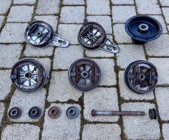 ČZ 125 B T 125 150 C - díly - 7