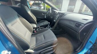 Hyundai i30 kombi - 7