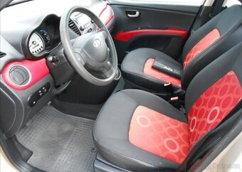 Hyundai i10 1,1 i 49 kW KLIMA Serviska benzín - 7