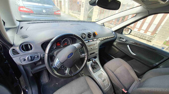 Ford Galaxy 2.0 TDCi • 2007 • 103 kw • 2 sady kol • 7 míst - 7