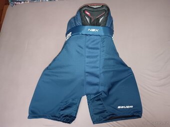 Brusle Bauer M4 vel. 4,5. + Kalhoty Bauer NSX - 7