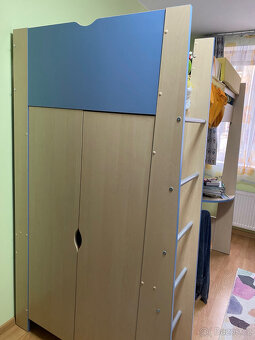 souprava do dětského pokoje s patrovou postelí a knihovnou - 7