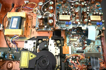 Pioneer PD-73 URUSHI - HIGH-END CD PLAYER - 7