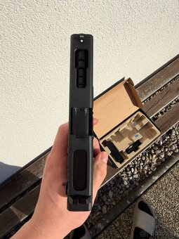Airsoft Glock 18 - 7