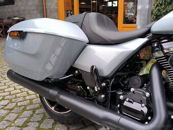 Harley Davidson FLTRX Road Glide 117 - 7