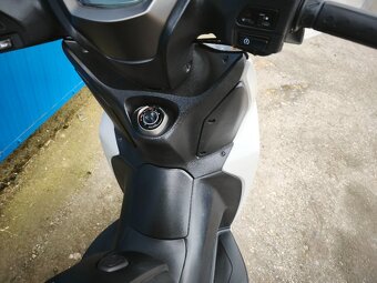Kymco Agility 300i ABS (2020) jako nové, 9000 km SLEVA - 7