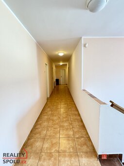 Pronájem, komerční/kanceláře, 21 m2, Plechanovova 694/23, Hr - 7