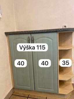 Moderní kuchyňská linka se spotřebiči - 7
