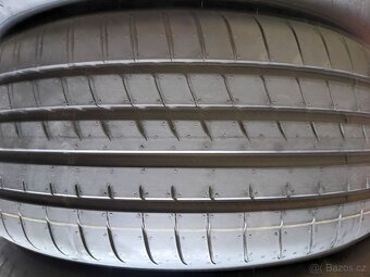Sada letních pneu 225/40/19.Goodyear. - 7