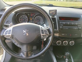 Peugeot 4007 2,2 HDI 115 KW 7 míst automat 4x4 - 7