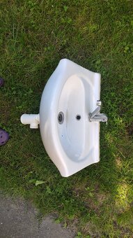 Rezervace: Umyvadlová skříňka s baterií šířka 50cm - 7