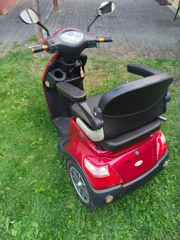 Skútr Selvo 3500 - 7