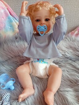 Realistická Reborn panenka chlapeček - 7