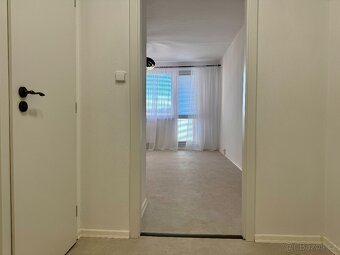 Pronájem 1+kk 30m2 - 7