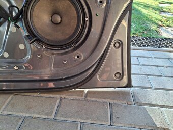 Prodám PP dveře VW Golf VI - 7