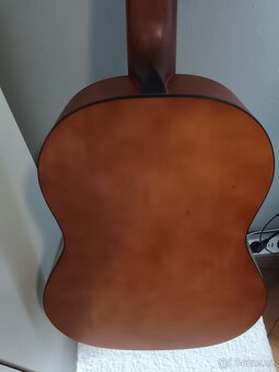 Kytara elektroakustická - 7